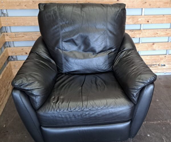 Relaxfauteuil van zwart leer