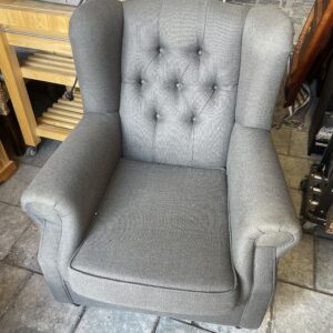 Oorfauteuil grijs H100xB90xD80cm