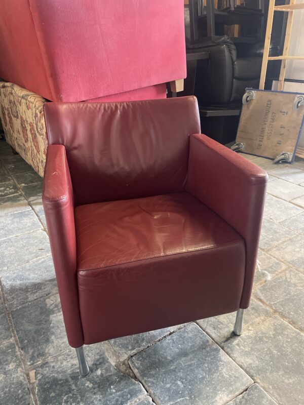 Fauteuil bordeauxrood leer